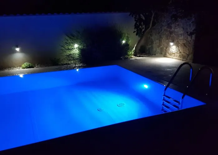 Luxurioeses Haus Direkt Am Strand- Grosse Terrasse- Pool By Interhome 펜션 *